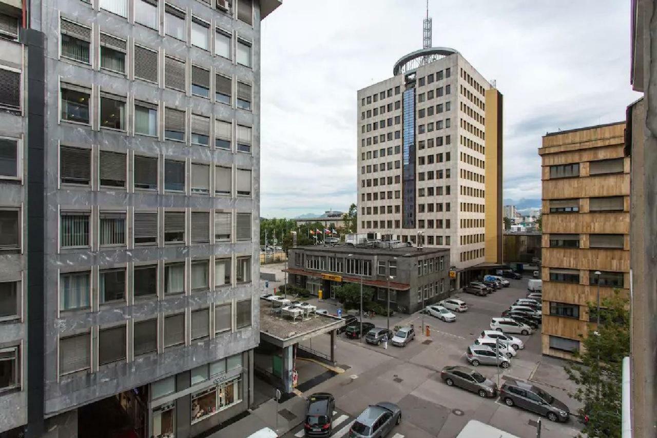 ★ Exclusive Central Apartment ★ Free Garage ★ Ljubljana Buitenkant foto