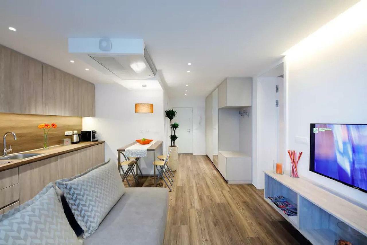 ★ Exclusive Central Apartment ★ Free Garage ★ Ljubljana Buitenkant foto