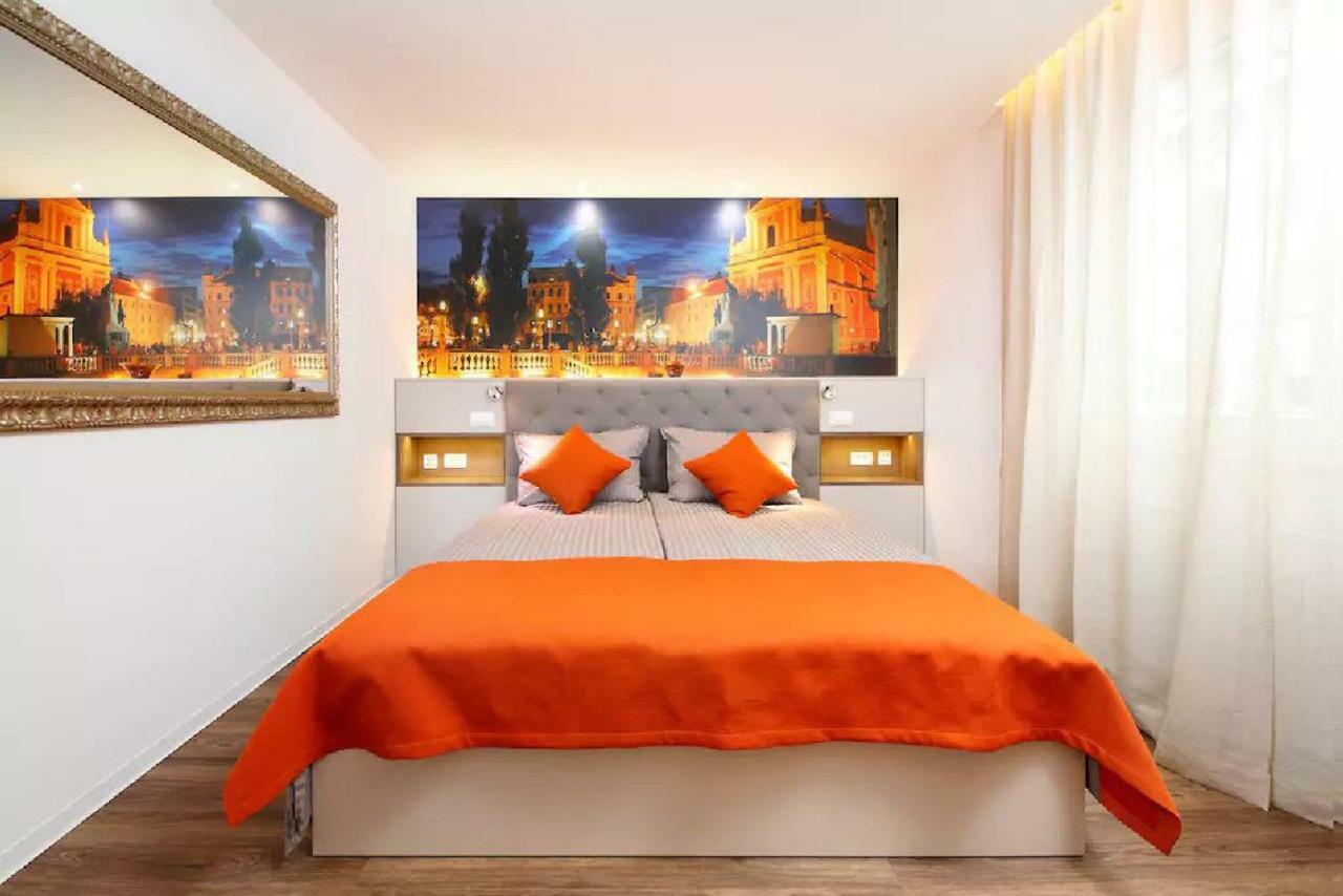 ★ Exclusive Central Apartment ★ Free Garage ★ Ljubljana Buitenkant foto